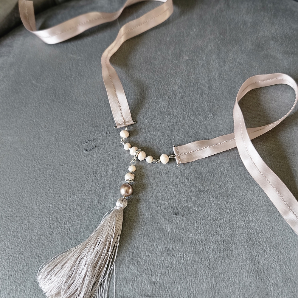 Chic Satin and Pearl Tassel Necklace